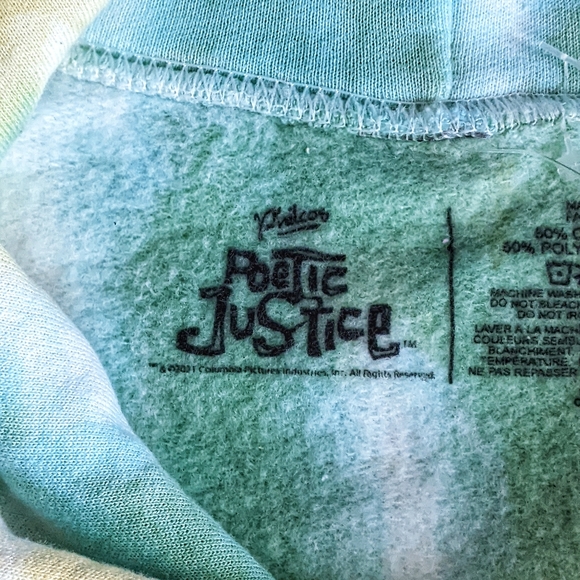 NWOT! TUPAC 90s Throwback Poetic Justice Tie-Dyed Cropped Fleece Hoodie - Picture 5 of 10